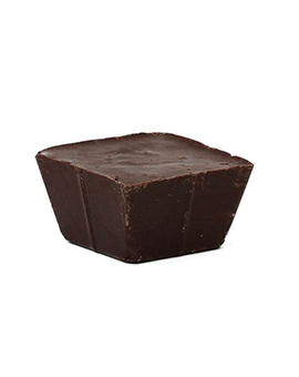 Темный горячий шоколад со специями